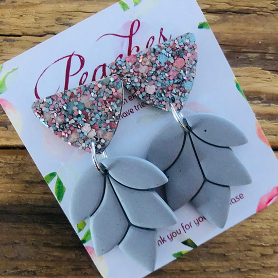 Lotus Grey Flower with Glitter