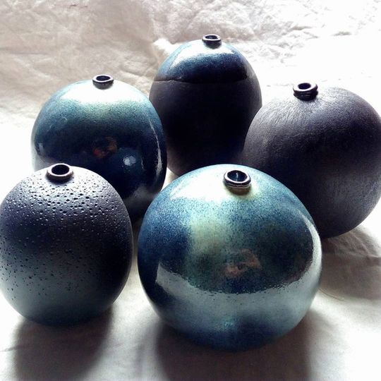 Button-hole Vase