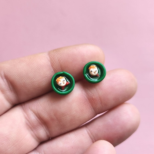 Ponyo Studs