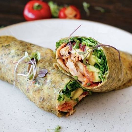 Chicken and Avo Wrap