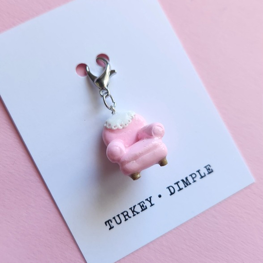 Tiny Cosy Chair Charm - Pink