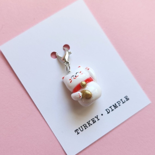 Lucky Cat Charm