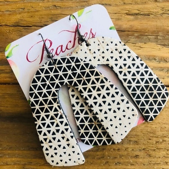 Black & Cream Geometric Shapes