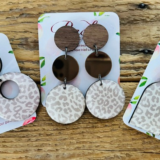 Nude Cheetah Wood & Resin Design