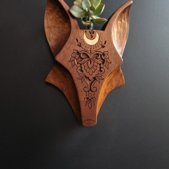 Wolf / Fox wall vase