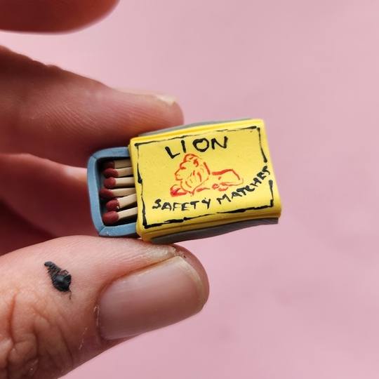 Mini Lion Matches
