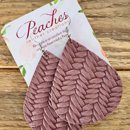 Mauve Basketweave
