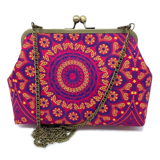 Lucy - Shwe Pink Floral