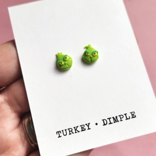 Grinch studs