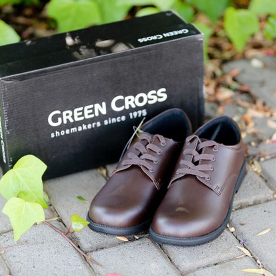 Green Cross Lace-up Shoes - Brown