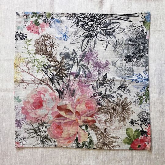 Set of 2 Summer Floral Linen Serviettes