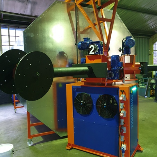 Rotational molding machines