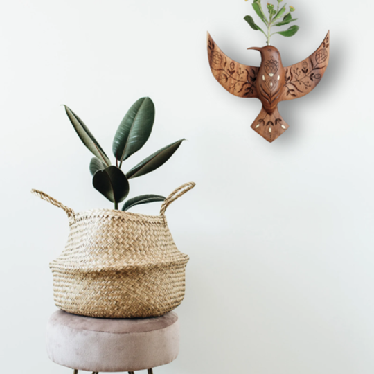 Sunbird wall vase/decor