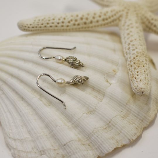 Baby Conch Pearl Earrings