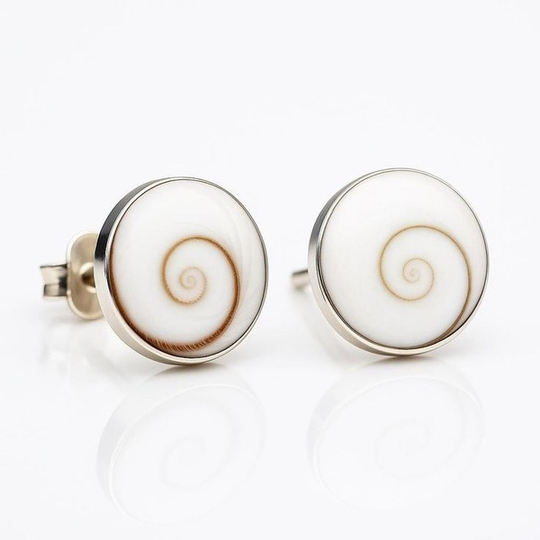 Shivas eye studs
