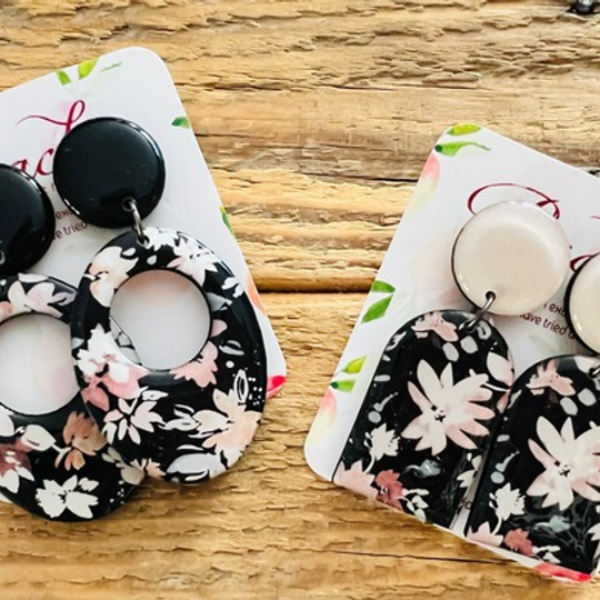 Black Flowers Design Wood & Resin