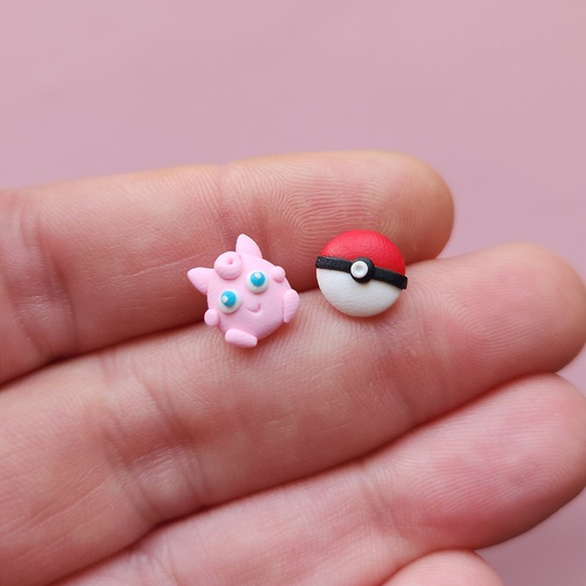 Jigglypuff Stud Set