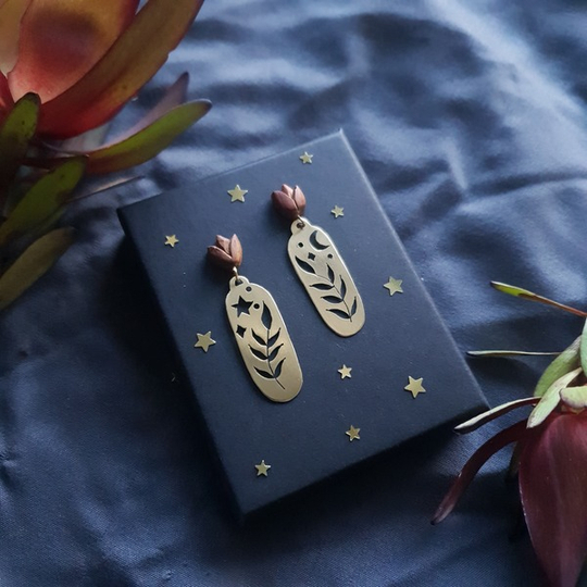 Selene bar earrings