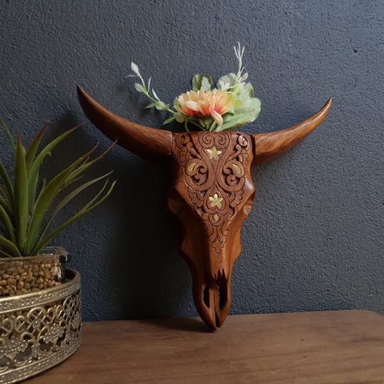 Longhorn skull wall vase