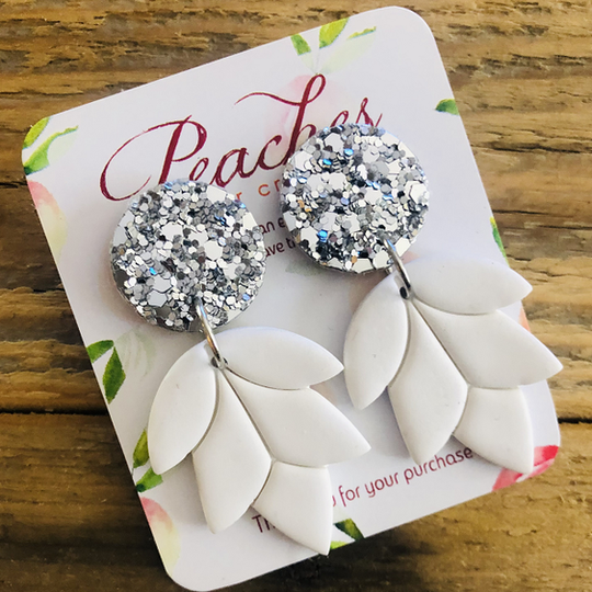 Lotus White Flower with Glitter