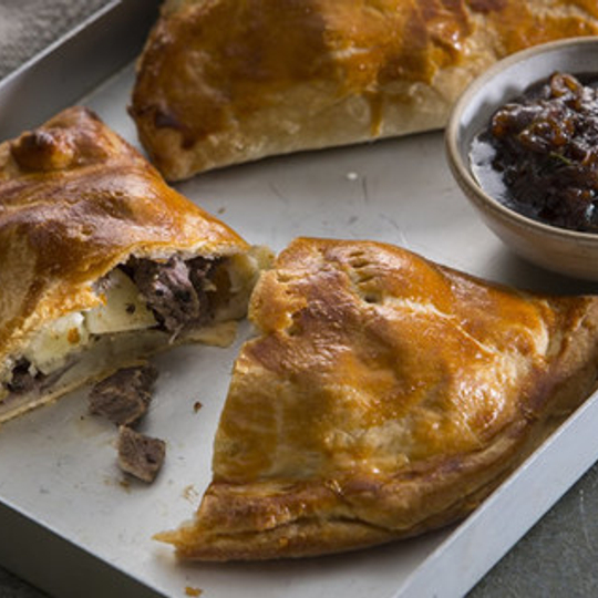 Family Cornish Pie (900g)