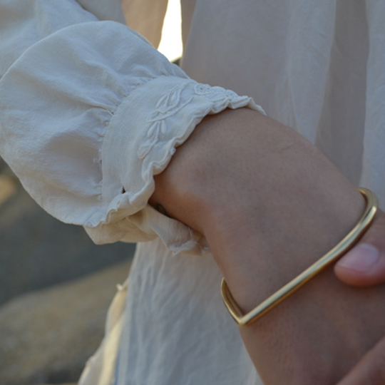 Teardrop Bangle