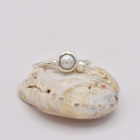 Bubble Pearl Ring